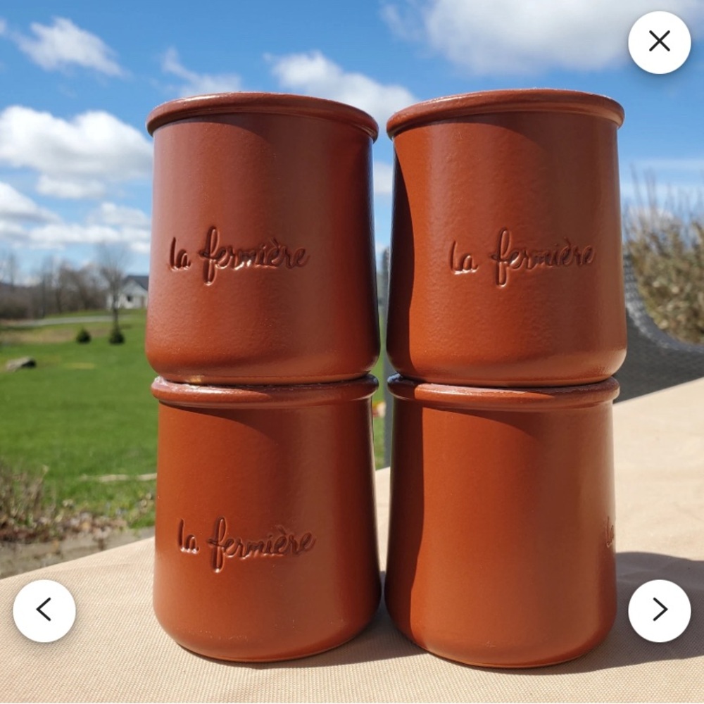 La Fermiere 5oz pots color brown